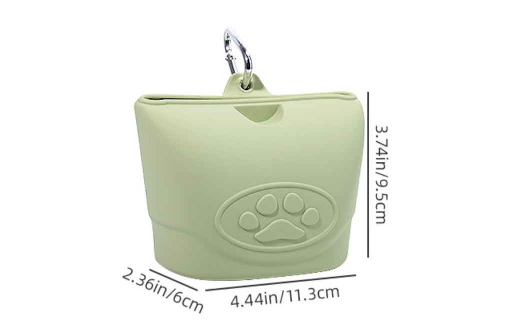Silicone case for food, pet training bag