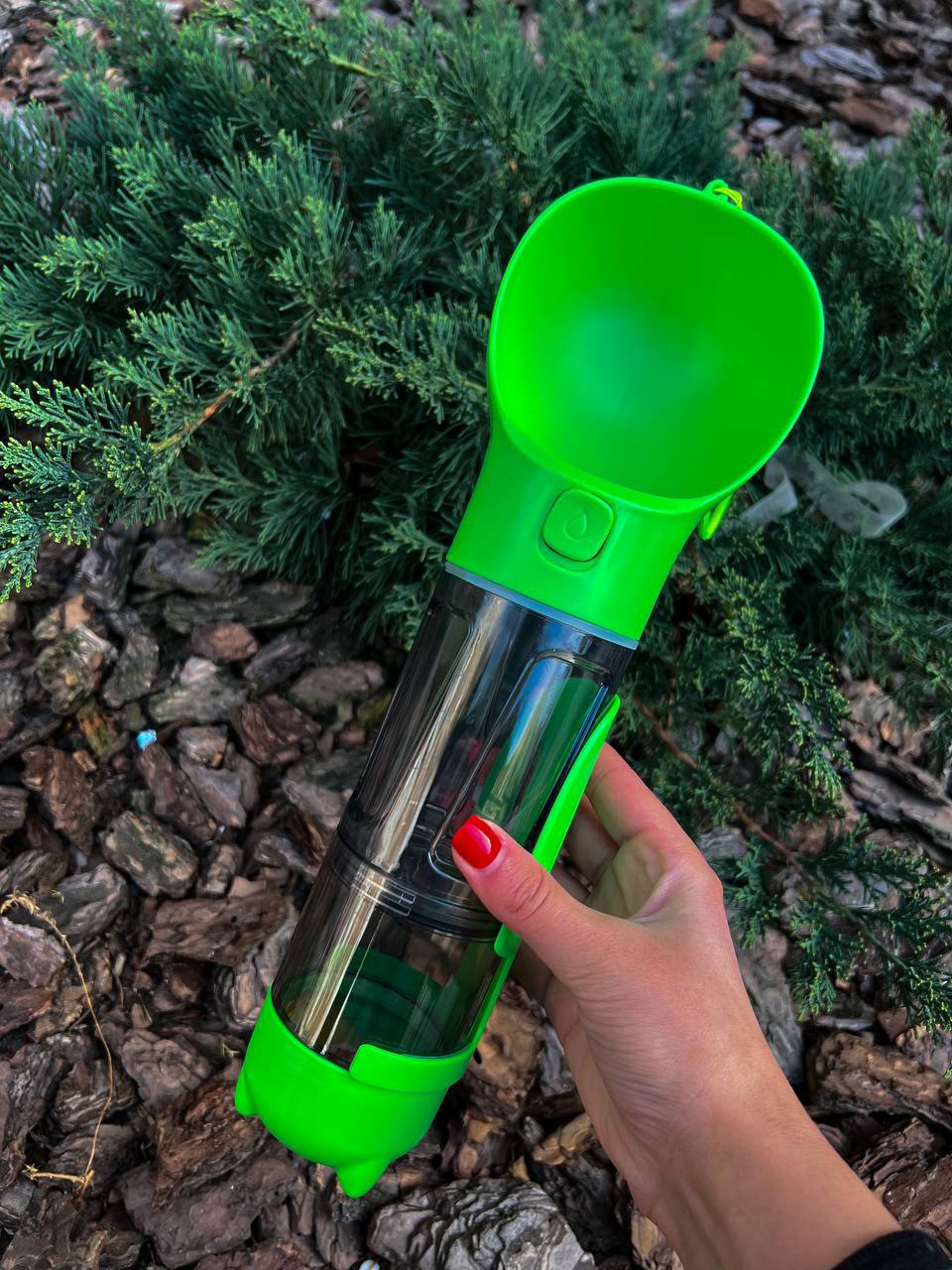 Portable drinker-feeder for walks and travels + free delivery 🎁