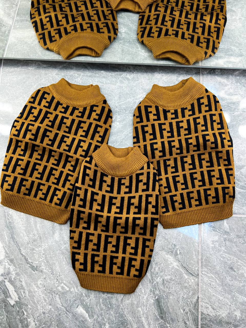 Sweater for stylish ponytails