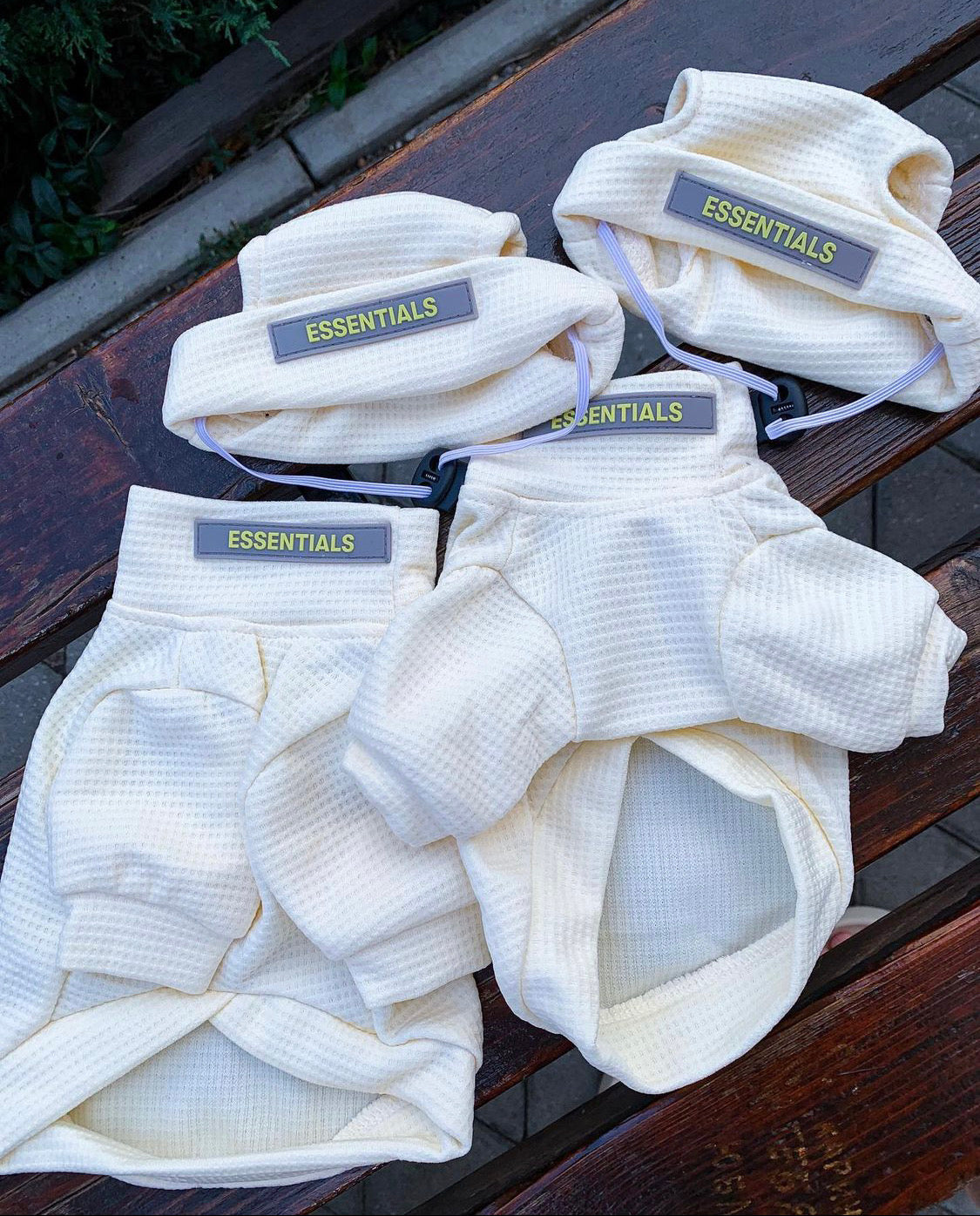 Trendy Dog Hoodie & Hat Set – Stylish Comfort for Your Pup!