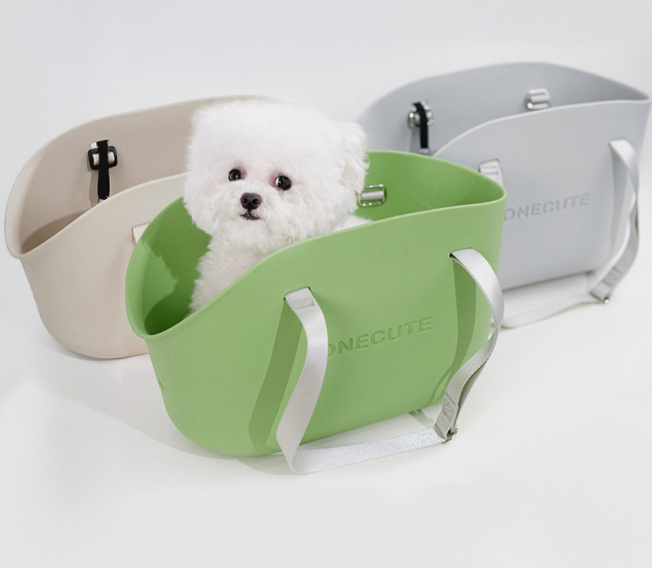Non-slip bag for dogs and cats