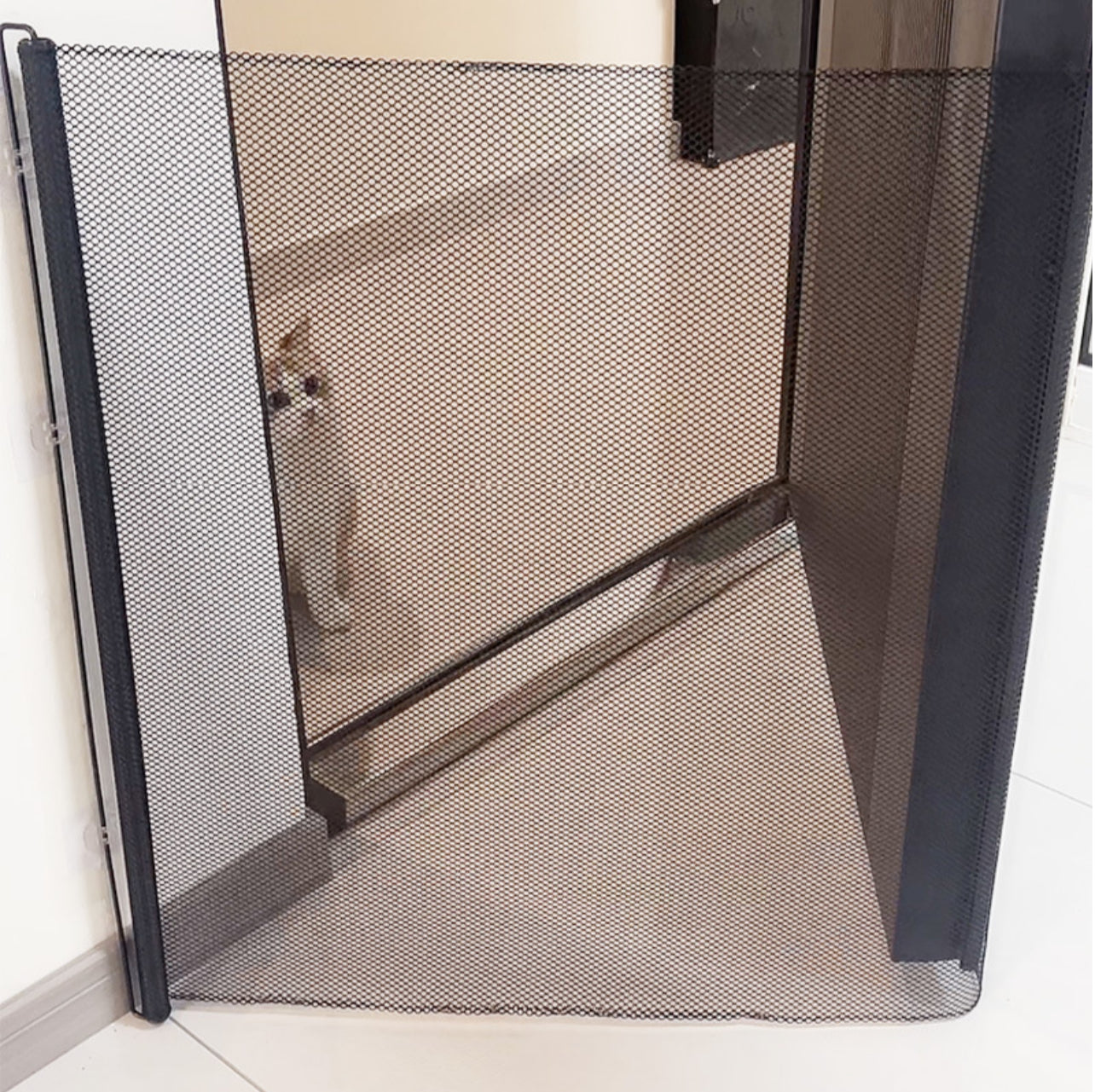 Retractable Pet Gate