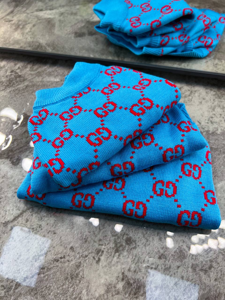 Trendy sweater for your pet